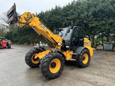 JCB 320S